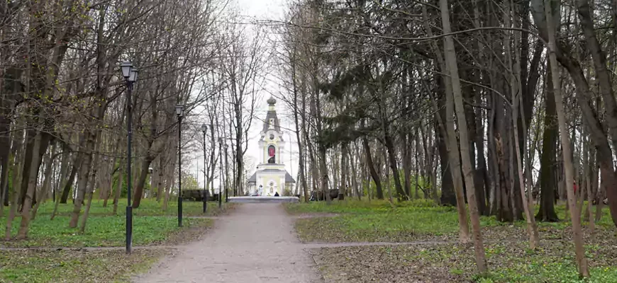 park-arhangelskoe-tyurikovo-bavarskij-les